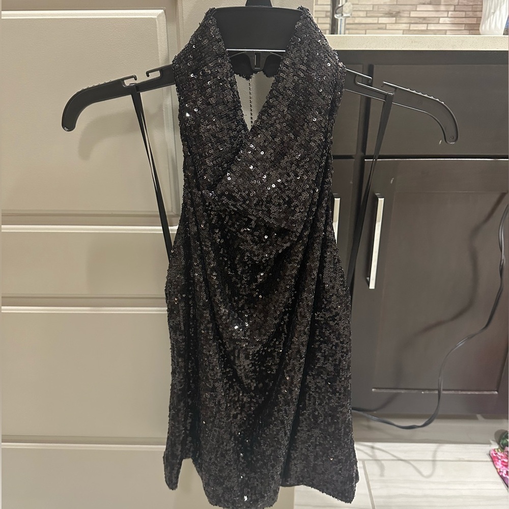 Black giani bini sequin top with open back